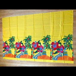 Pareo (wrap/skirt/sarong) in yellow/red/blue/green